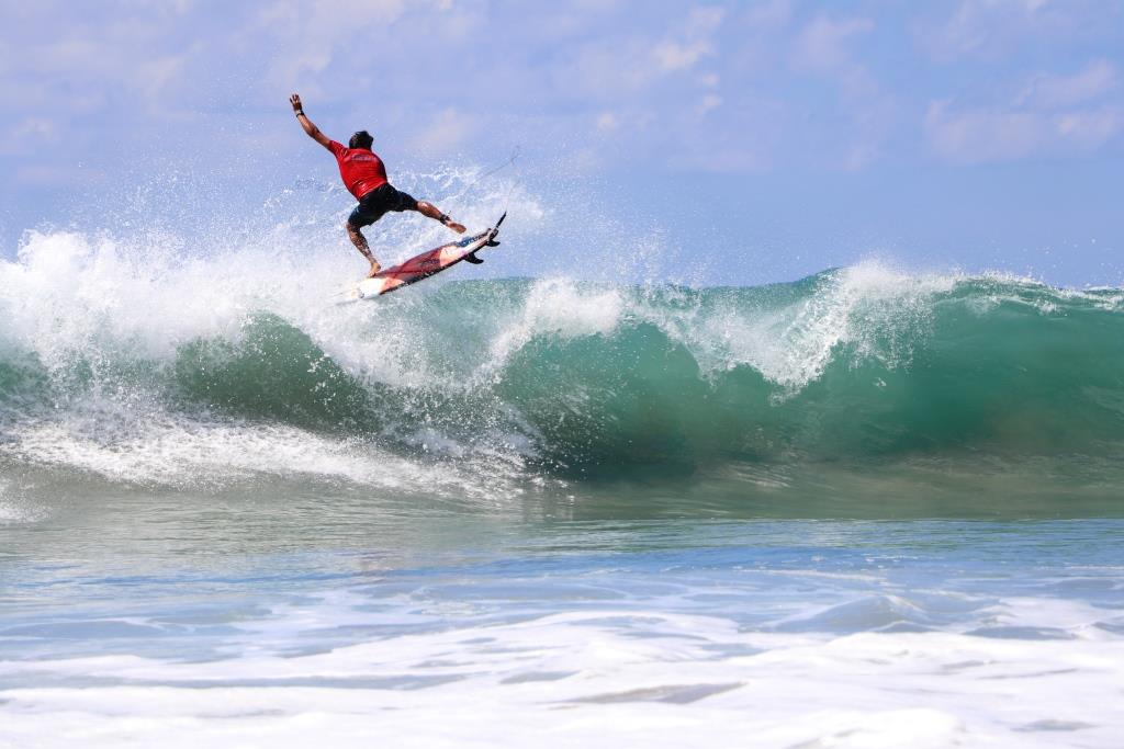Sigue el Festival Internacional de Surf Oaxaca 2019