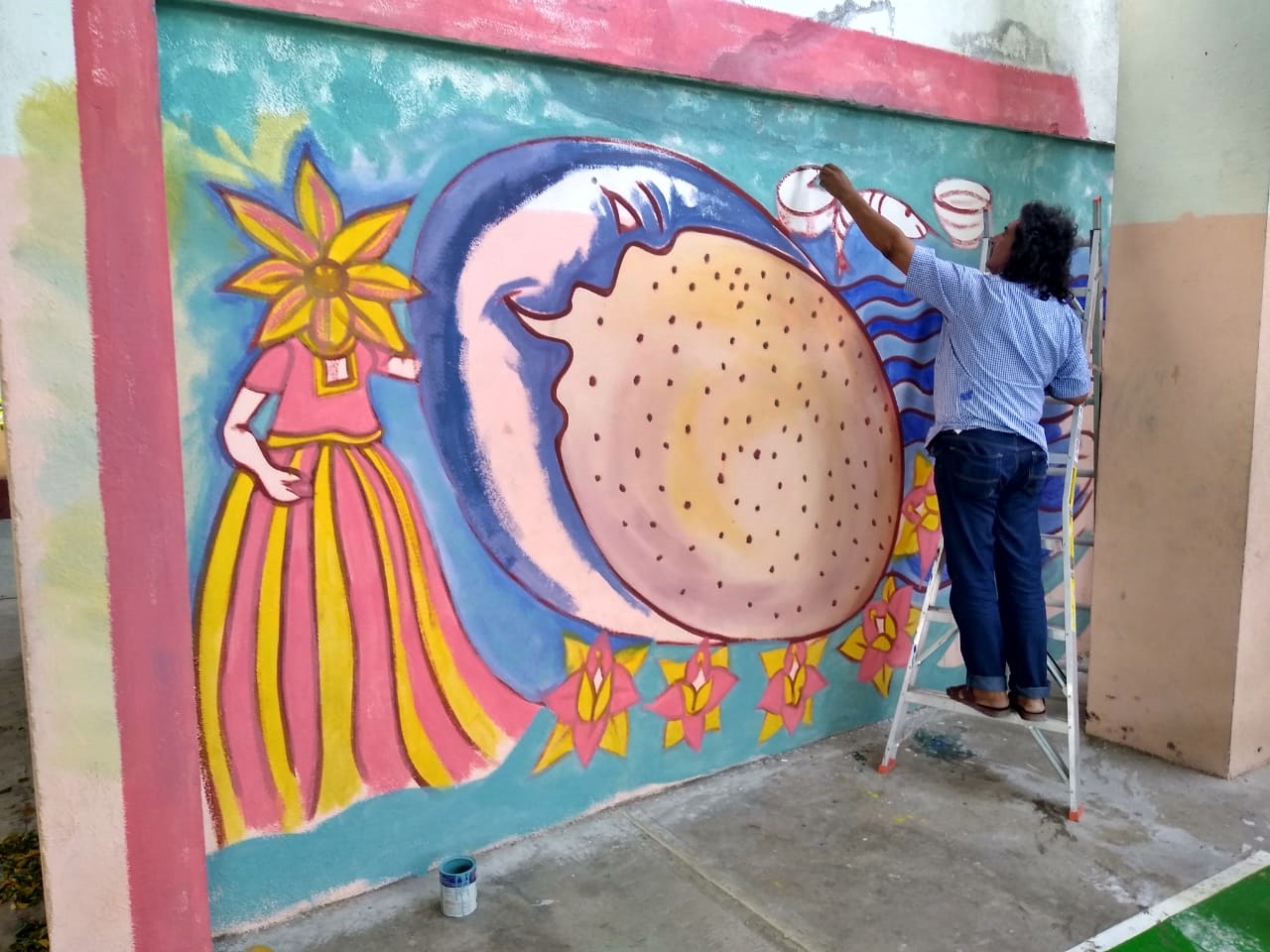 La familia CESEEO promueve los juegos     tradicionales a través de la pintura.