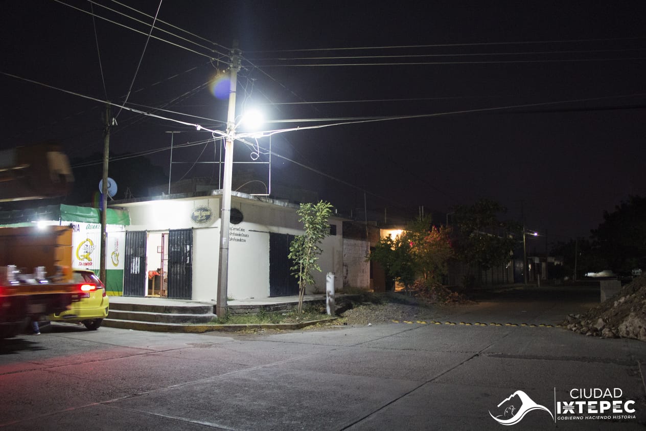 Programa permanente de luminarias en Ixtepec