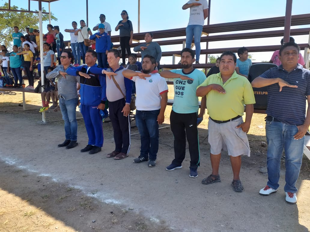 Inaugura diputado Víctor Blas torneo de fútbol regional juvenil- CEFOR Chegueño