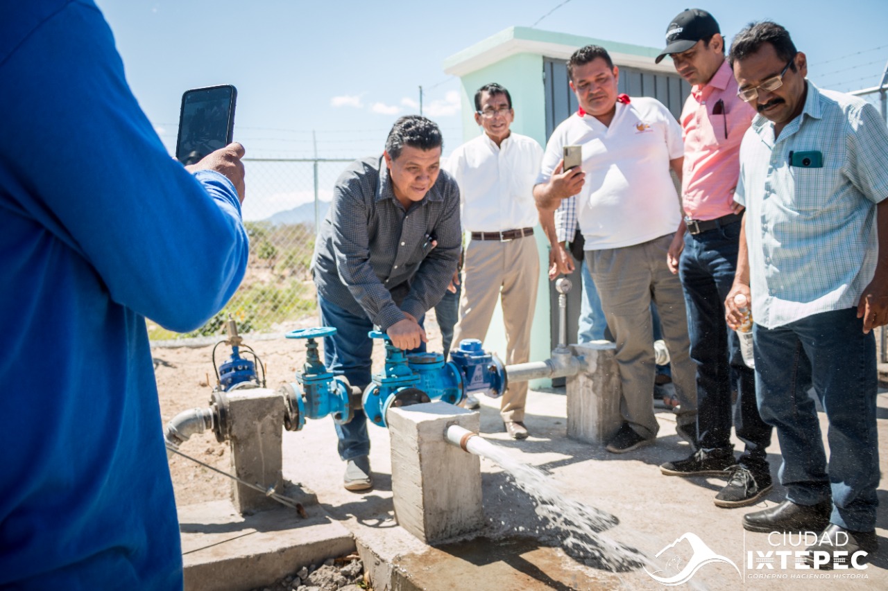 Agua Potable después de 19 años en Ixtepec