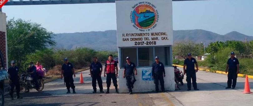 Cierran accesos a San Dionisio del Mar y de sus playas por COVID-19