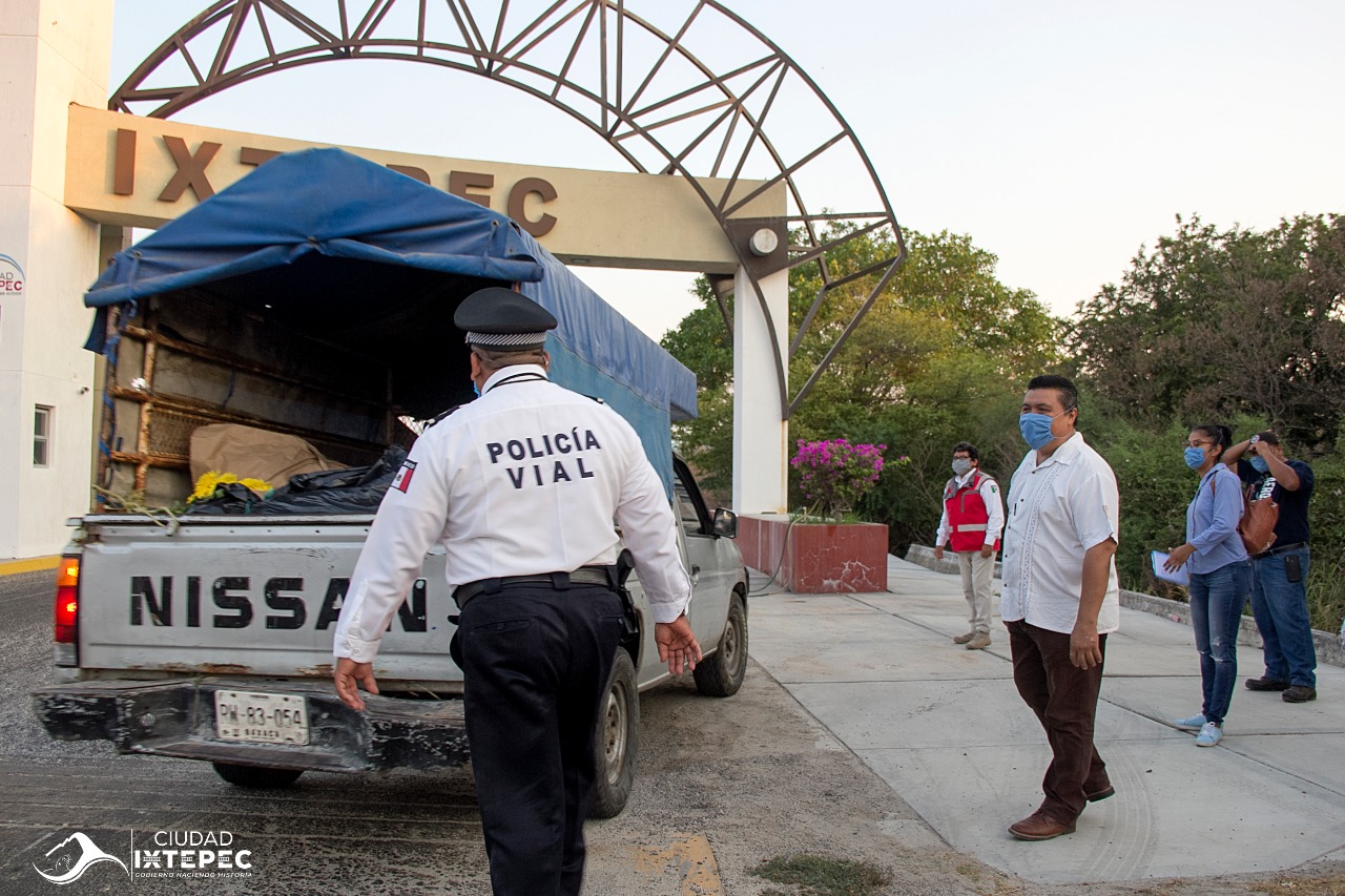 Colocan cerco sanitario en Ixtepec por COVID-19
