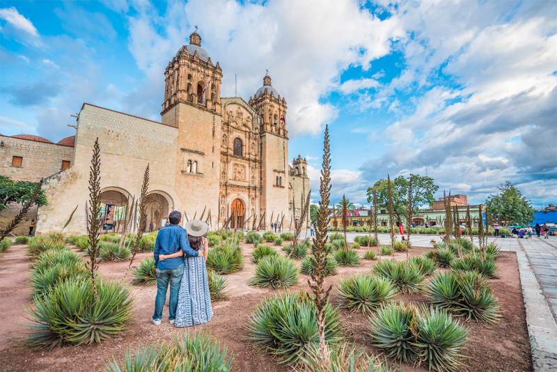 Piden apostar por Oaxaca y Guerrero para reactivar turismo nacional