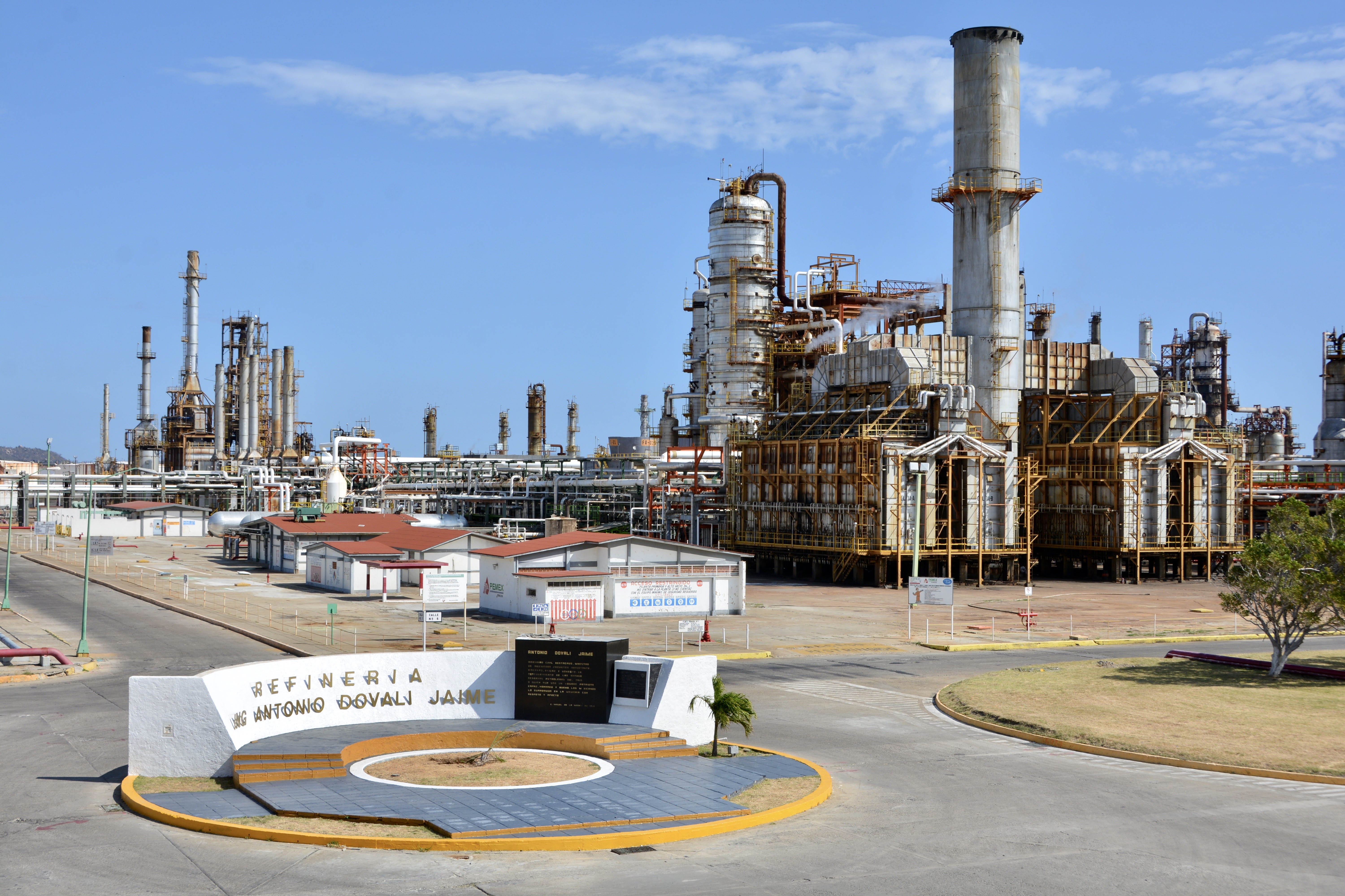 Celebra Pemex 41 Aniversario de la Refinería “Ing. Antonio Dovalí Jaime”