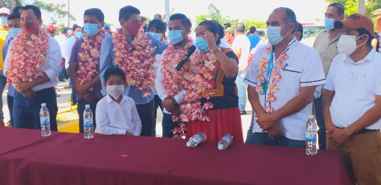 Reitera Gloria Sánchez su respaldo  y del  FDD-COCEI a Salomón Jara