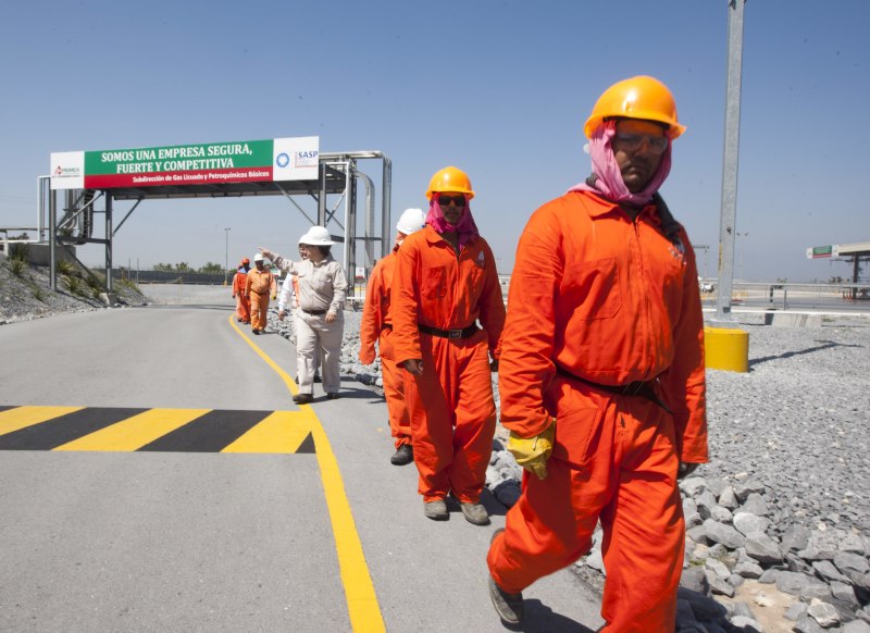 Reportan más de 15 mil casos acumulados en PEMEX