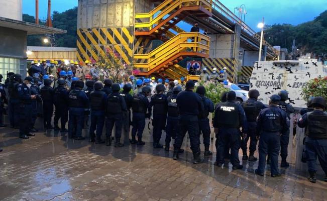 Fiscalía General aprehende y lleva a audiencia a probable responsable  del delito de secuestro contra socios de la Cooperativa Cruz Azul, en el Istmo