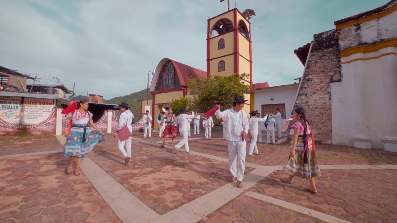 Muestran proyectos de expresiones comunitarias y populares de la convocatoria “CurArte es Guelaguetza”