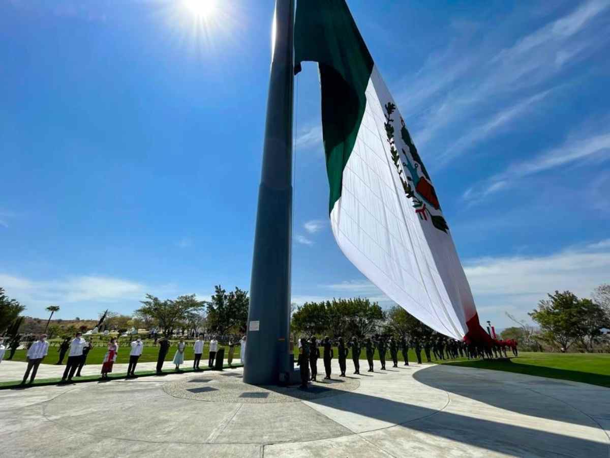 Ayotzinapa, una espina clavada en el alma: López Obrador