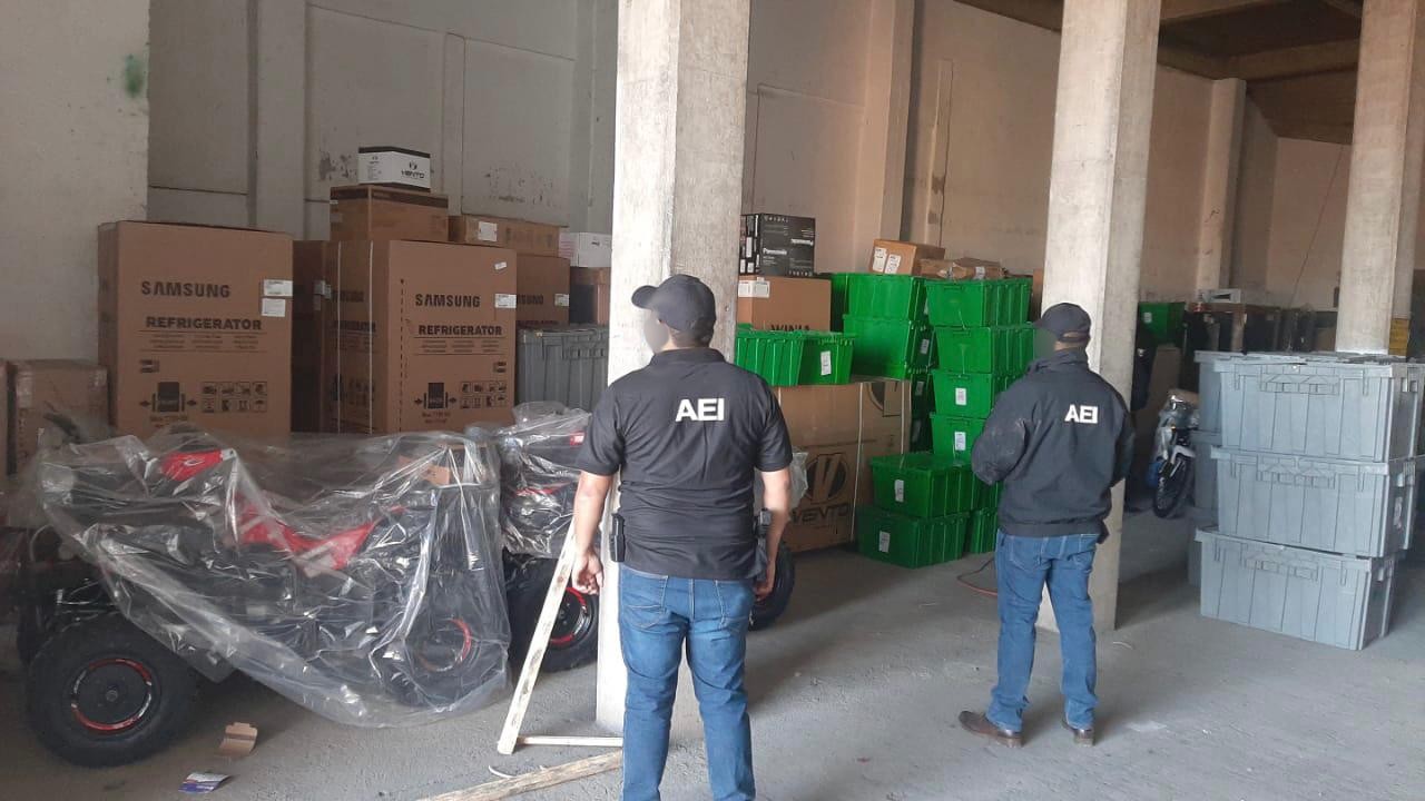 Tras cateo en San Jacinto Amilpas, aseguramos tracto camión con mercancía robada de la empresa Coppel: Fiscalía General