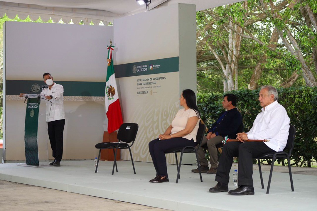 Gobierno de Oaxaca refrenda su compromiso con la política social, como un instrumento de equidad y de justicia: Alejandro Murat