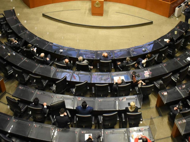 Senado aprueba igualdad de salario entre hombres y mujeres