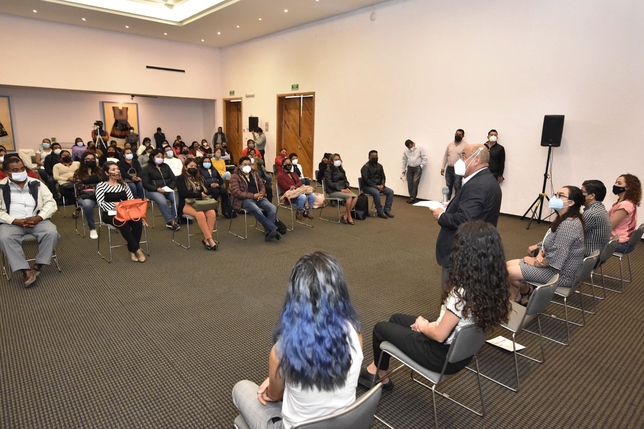 Fortalece IEEPO modelo educativo para la equidad de género