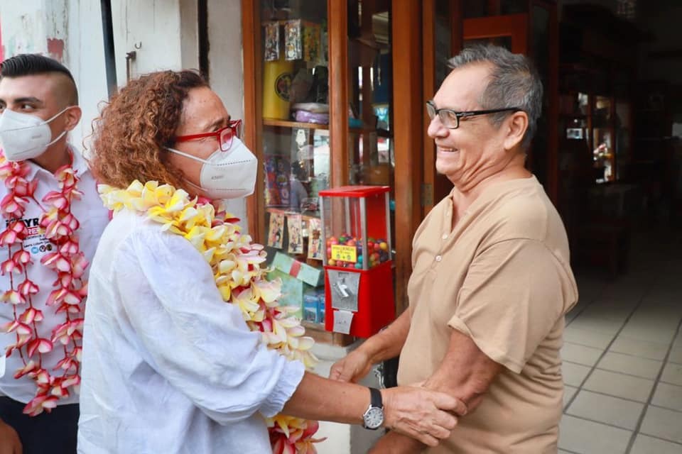 Se compromete Mayra Herrera a trabajar por el bienestar de las familias juchitecas
