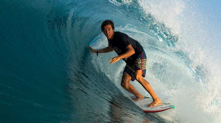 Tres surfistas oaxaqueños conforman la selección nacional que buscará los boletos para Juegos Olímpicos