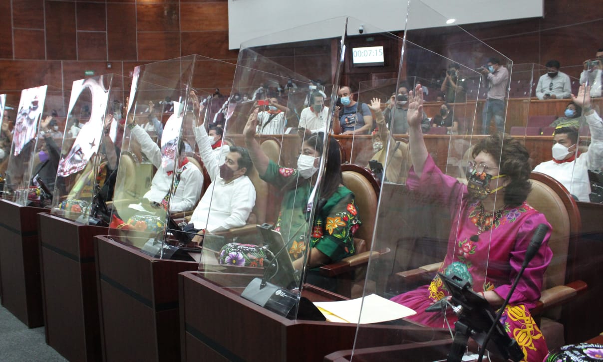 Exige Congreso solucionar la carencia de medicamentos y de personal de salud en Oaxaca