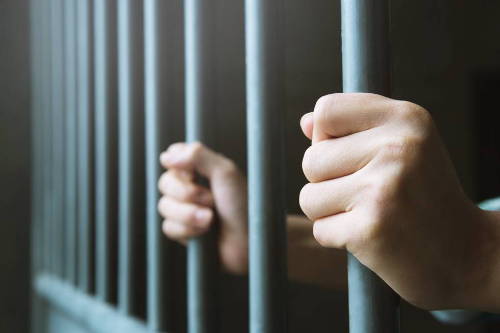 Logra FGEO sentencia de 44 años de prisión contra violador de adolescente
