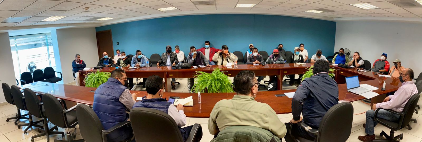 Con atención interinstitucional, Segego concilia conflicto entre San Juan Mazatlán, Mixe y sus agencias
