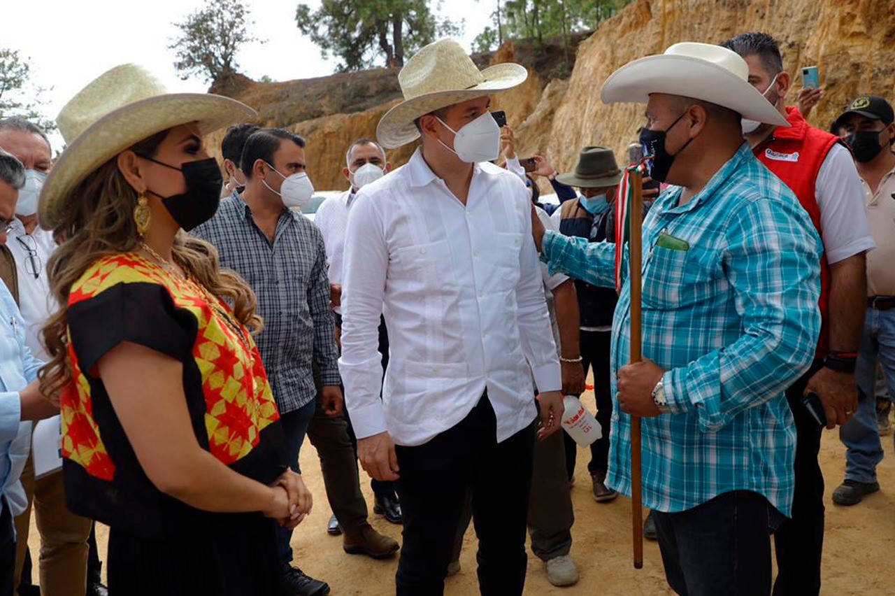 Guerrero y Oaxaca trabajan juntos por el desarrollo del sur- sureste