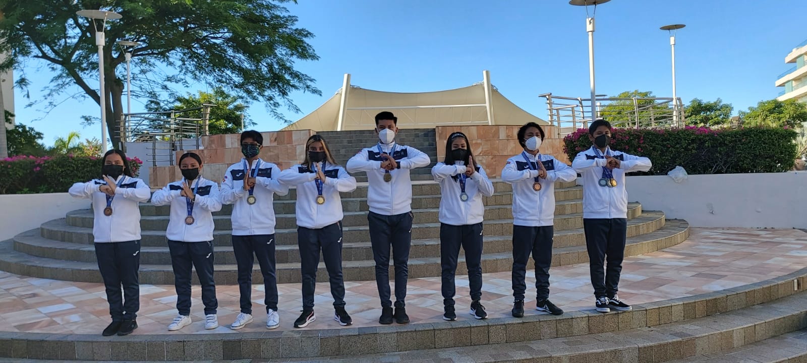 La selección oaxaqueña de Juegos Populares regresa de Acapulco con 12 medallas