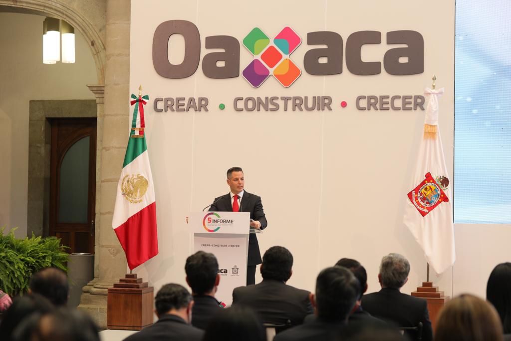 Presenta Alejandro Murat su Quinto Informe de Gobierno; destaca gobernabilidad, finanzas sanas y crecimiento económico