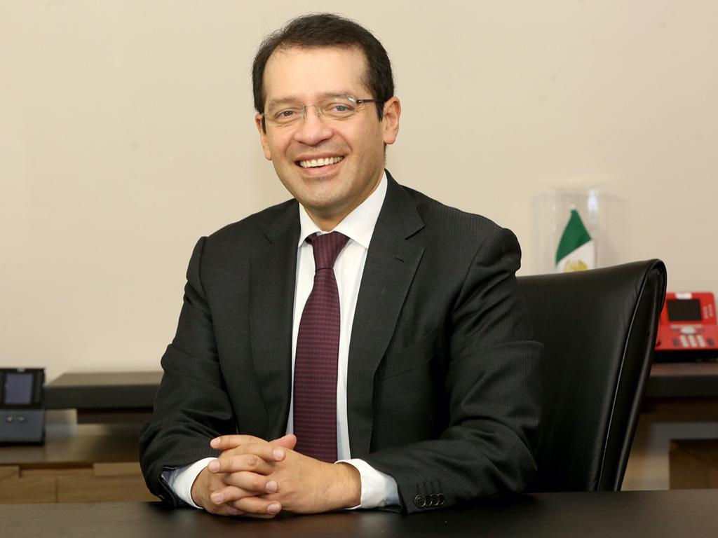 Luis Antonio Ramírez Pineda se registra para buscar candidatura de MORENA