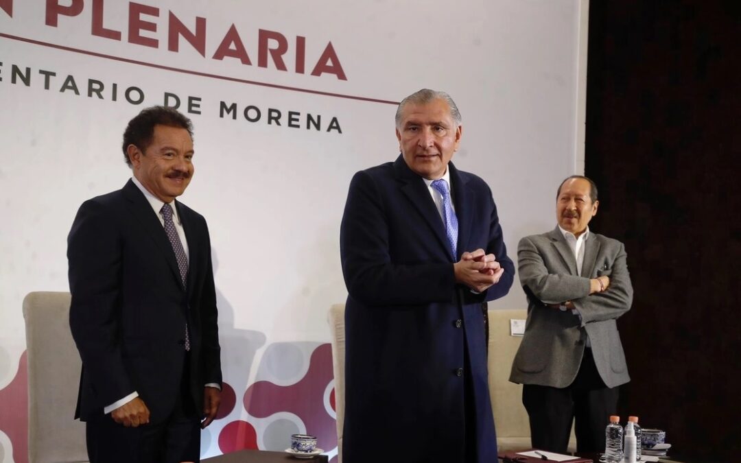 Adán López llama a diputados de Morena a hacer “política en territorio”