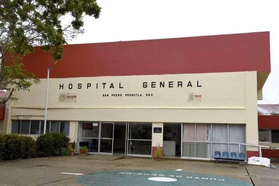 Rematan a un hombre en el interior del Hospital Regional de Pochutla