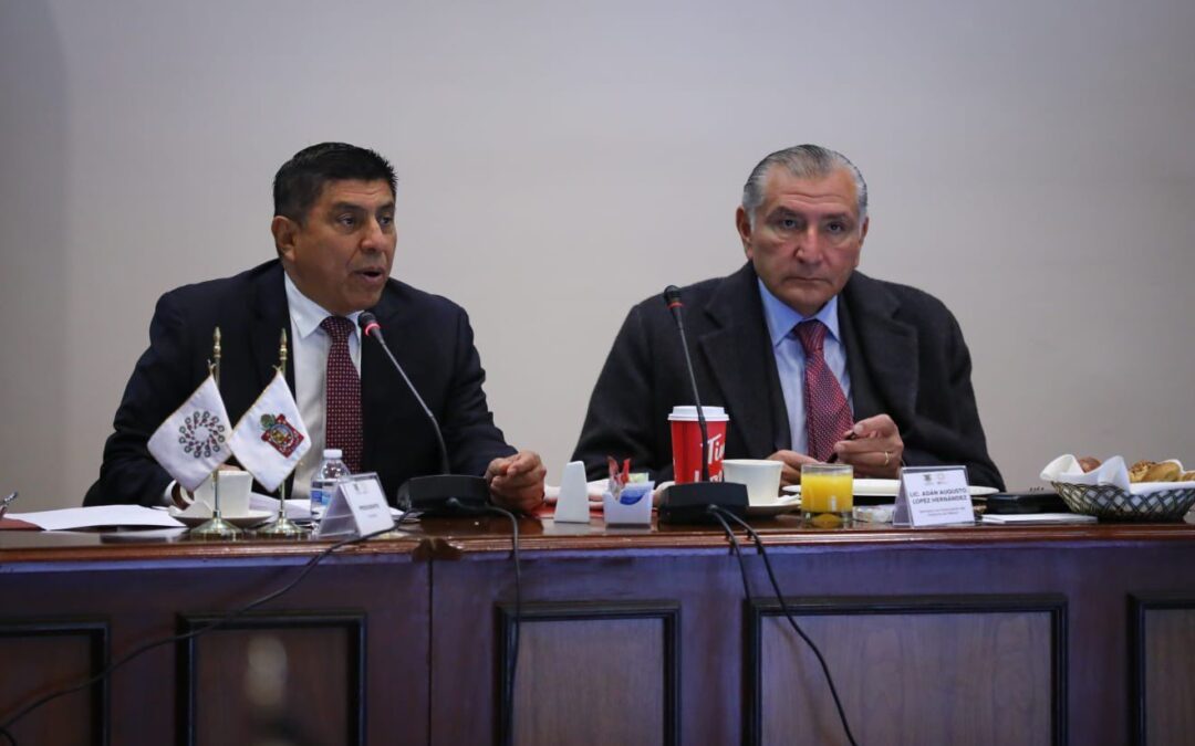 Asume Salomón Jara Cruz la Presidencia de la Conago, llama a fortalecer la democracia