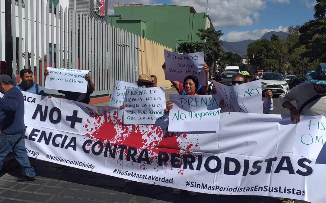 Exigen periodistas de Oaxaca garantías en su labor y un cese a las agresiones