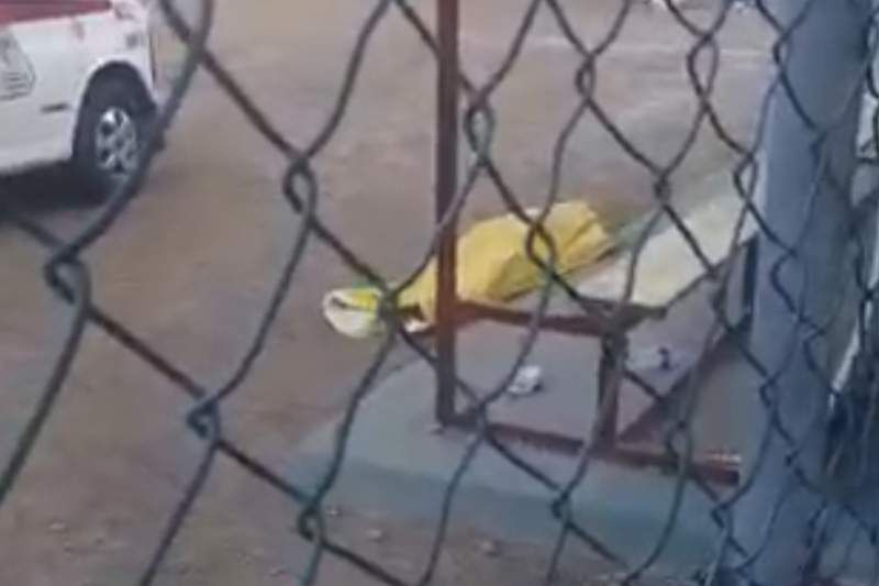 Un hombre falleció la tarde de este jueves mientras jugaba un partido de fútbol