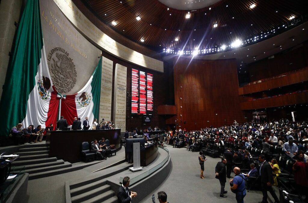 Concluye periodo de sesiones en la Cámara de Diputados