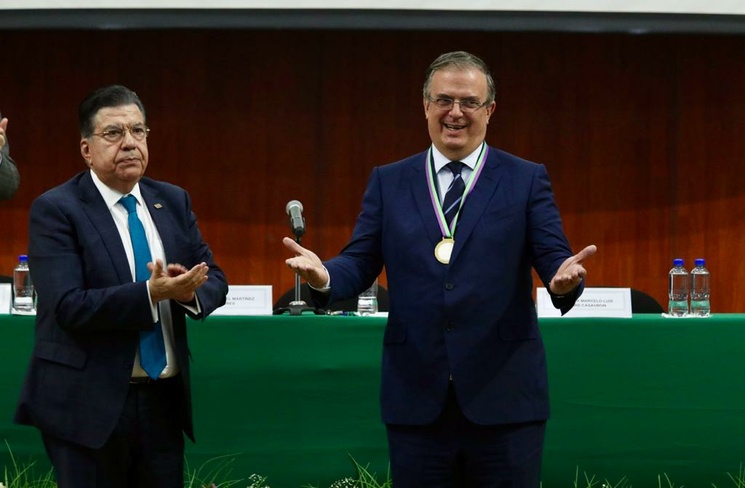 Pide Ebrard a gobernadores de Morena no convertirse en promotores de aspirantes