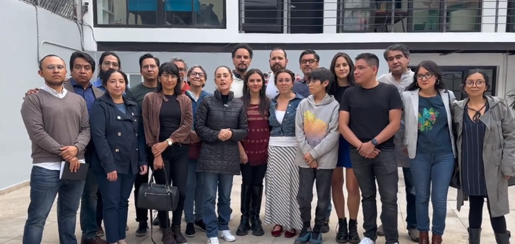 Expresan jóvenes académicos y feministas apoyo a Sheinbaum