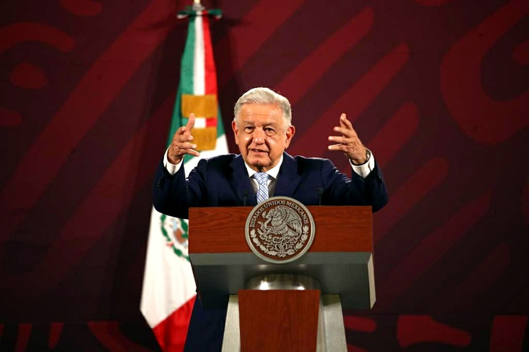 Renuncia de aspirantes a la candidatura, posiblemente en unos días: AMLO
