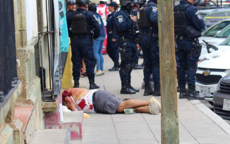 Ejecutan a turista en pleno centro de Oaxaca