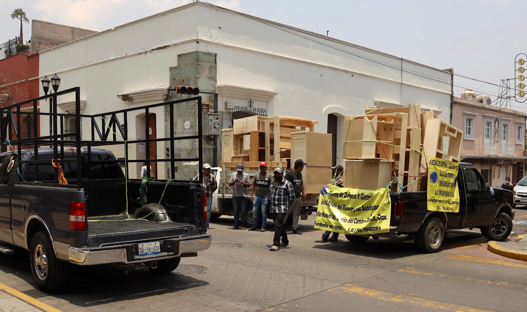 Denuncian comerciantes a elementos de la Policía Vial Estatal de cobro de cuotas