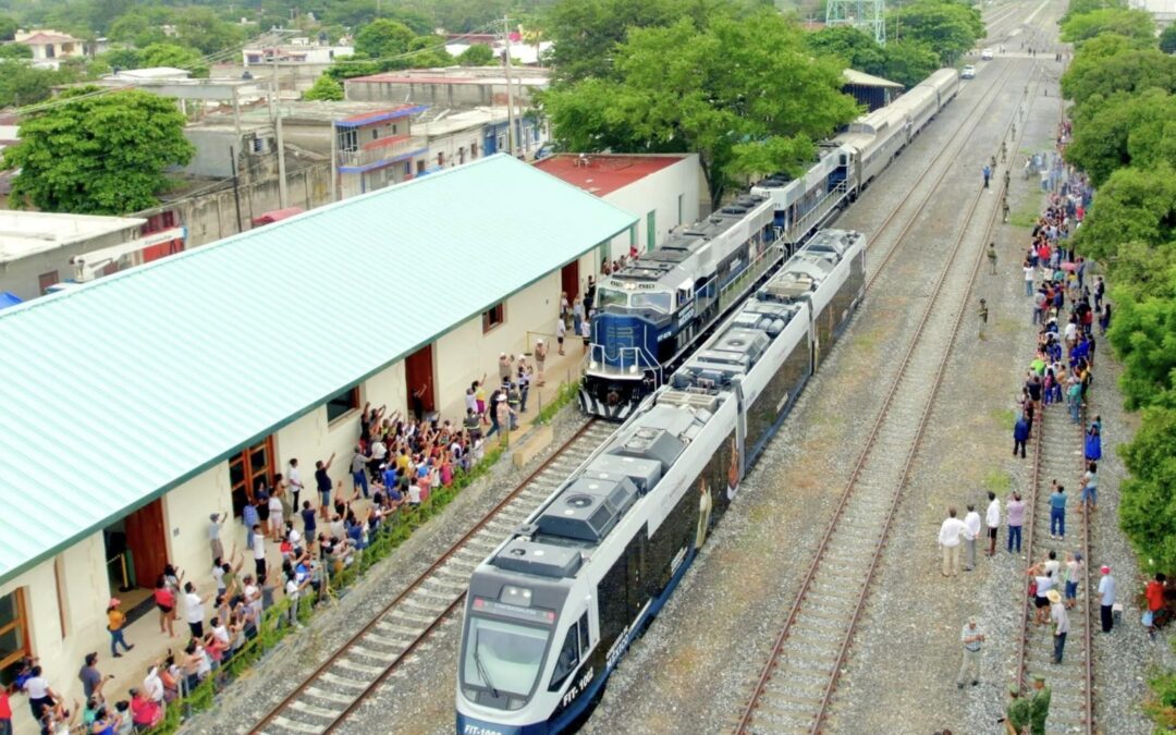 Favorece tren de pasajeros del Corredor Interoceánico a comunidades del Istmo